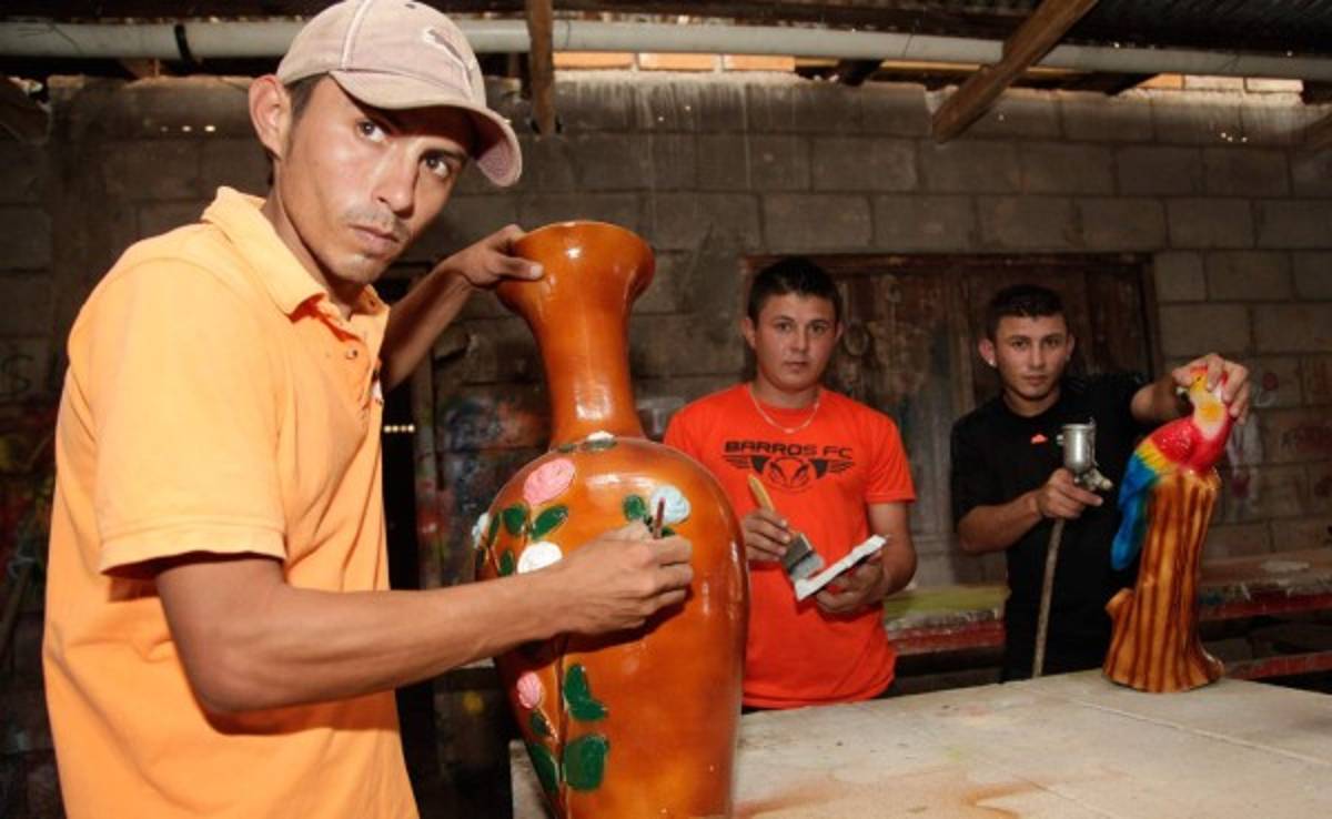 El Barro FC se forja entre el amor por la alfarería y el fútbol