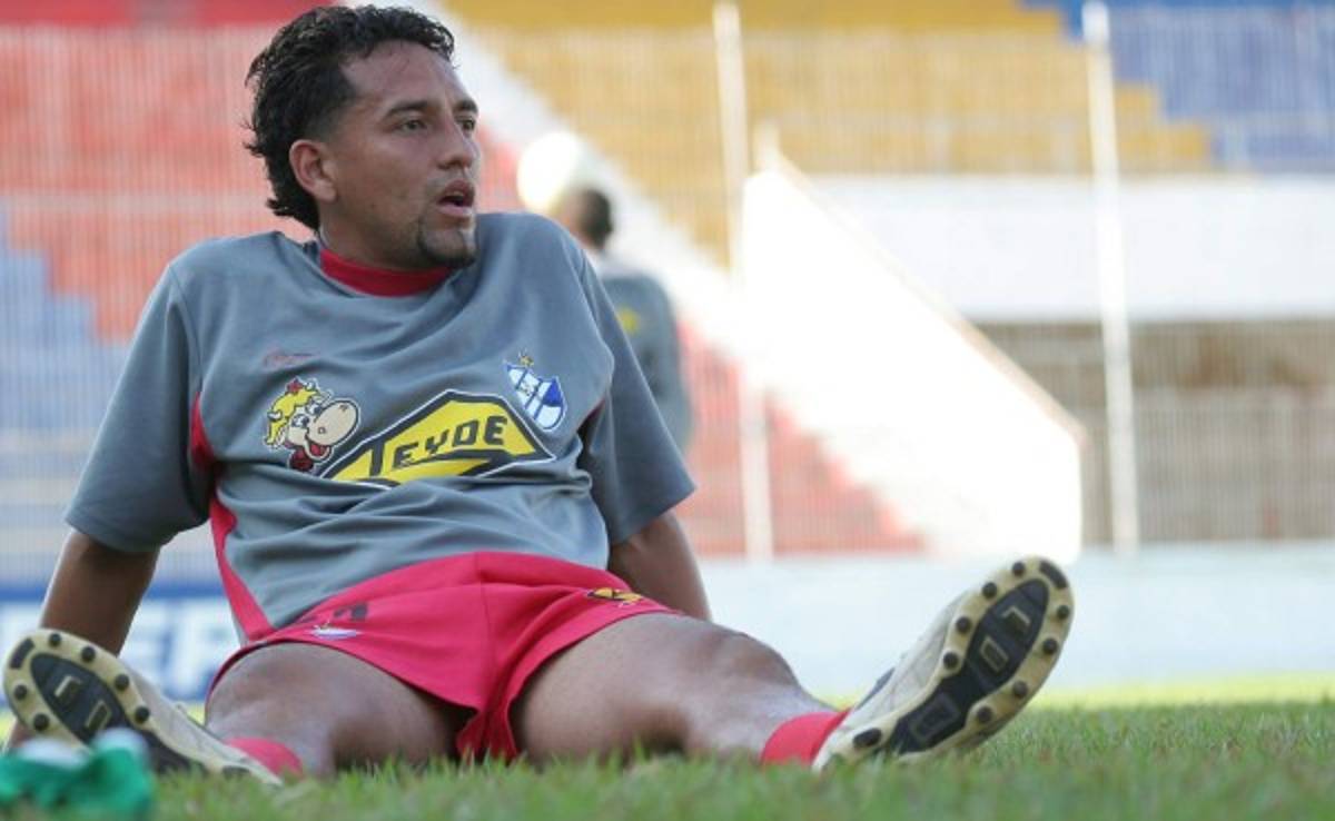 Abidán Solís firmó con el Honduras Progreso