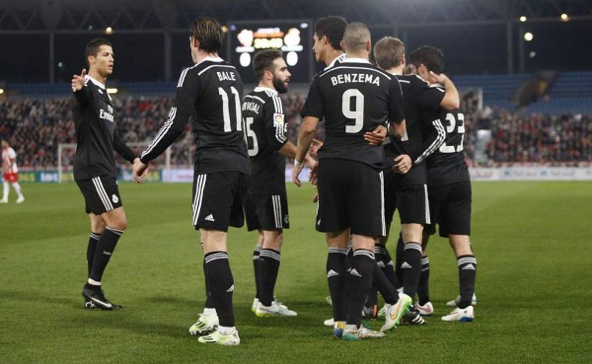 Con doblete de Cristiano, Real Madrid goleó de visita al Almería