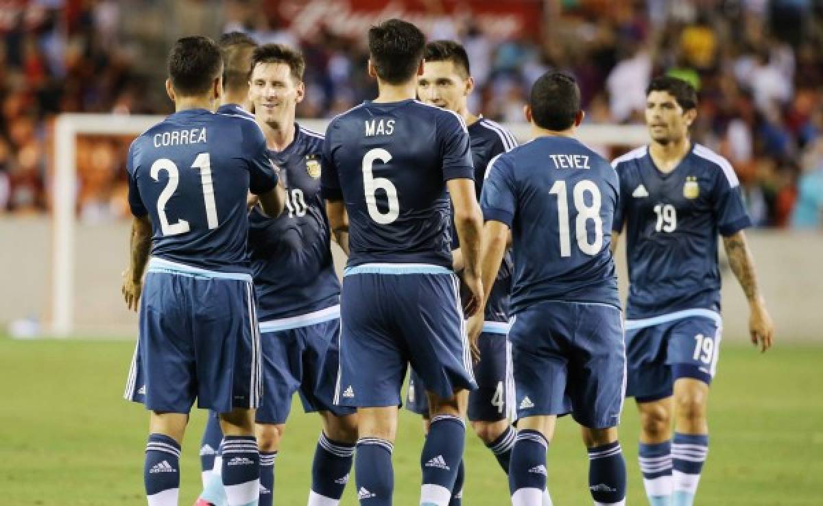 Argentina se dio un paseo con Bolivia, le clavó 7-0 y Messi marcó doblete