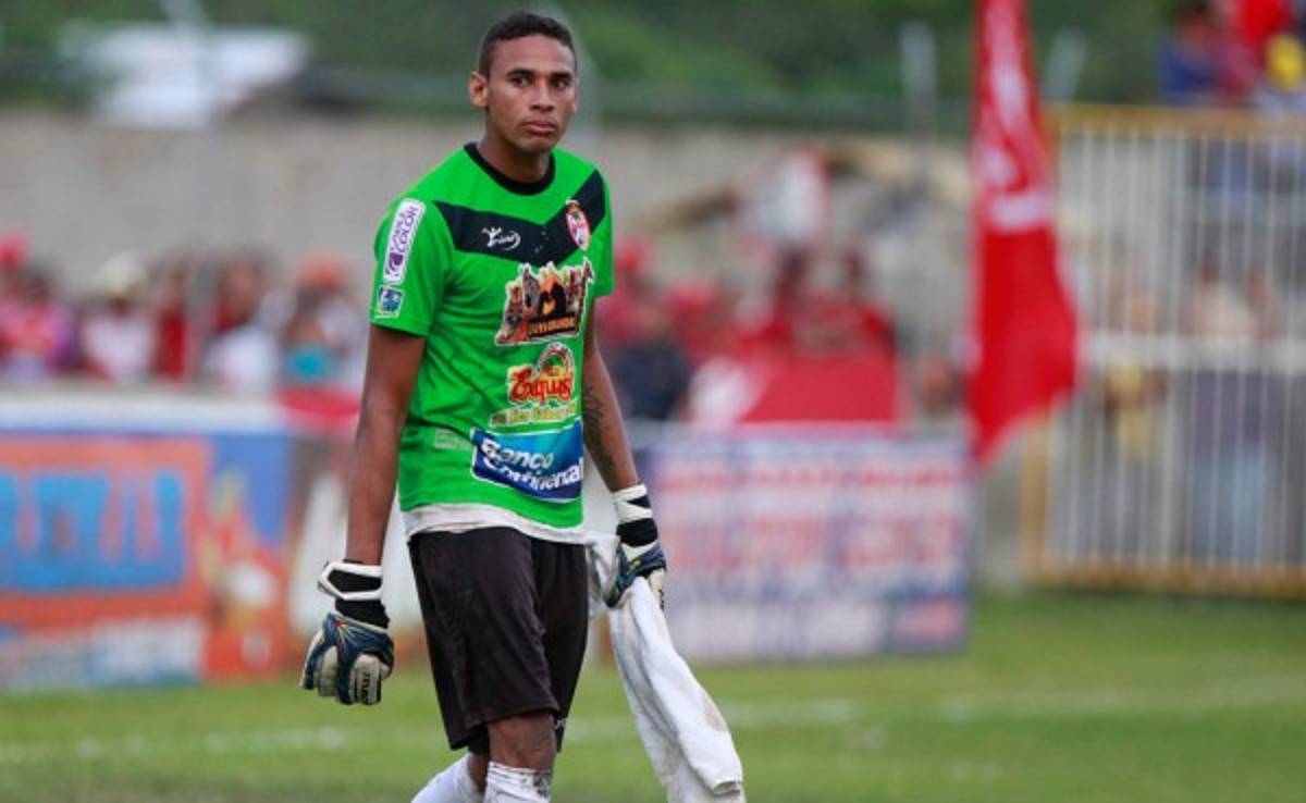 Sandro Cárcamo: 'Regreso a mi casa, Platense'