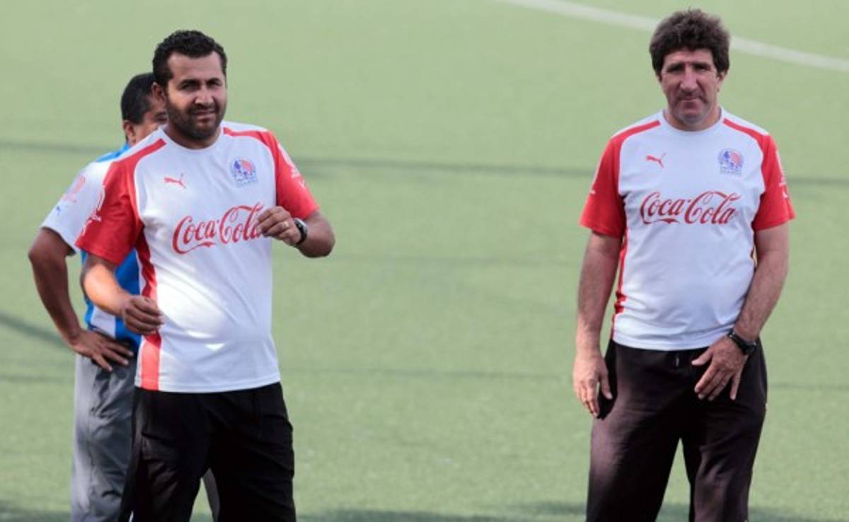 Membreño recordó a Diego Vázquez: 'El que no se pone nervioso se queda fuera'