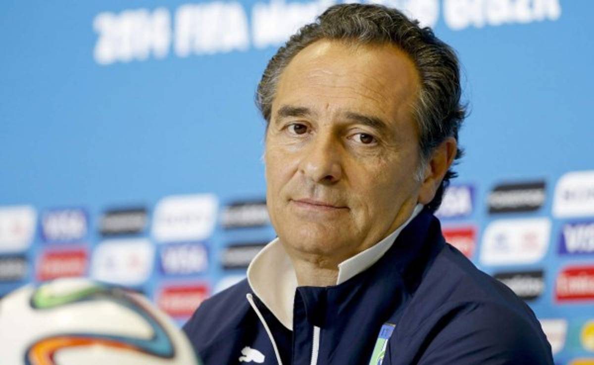 Césare Prandelli y su partido más importante ante Uruguay