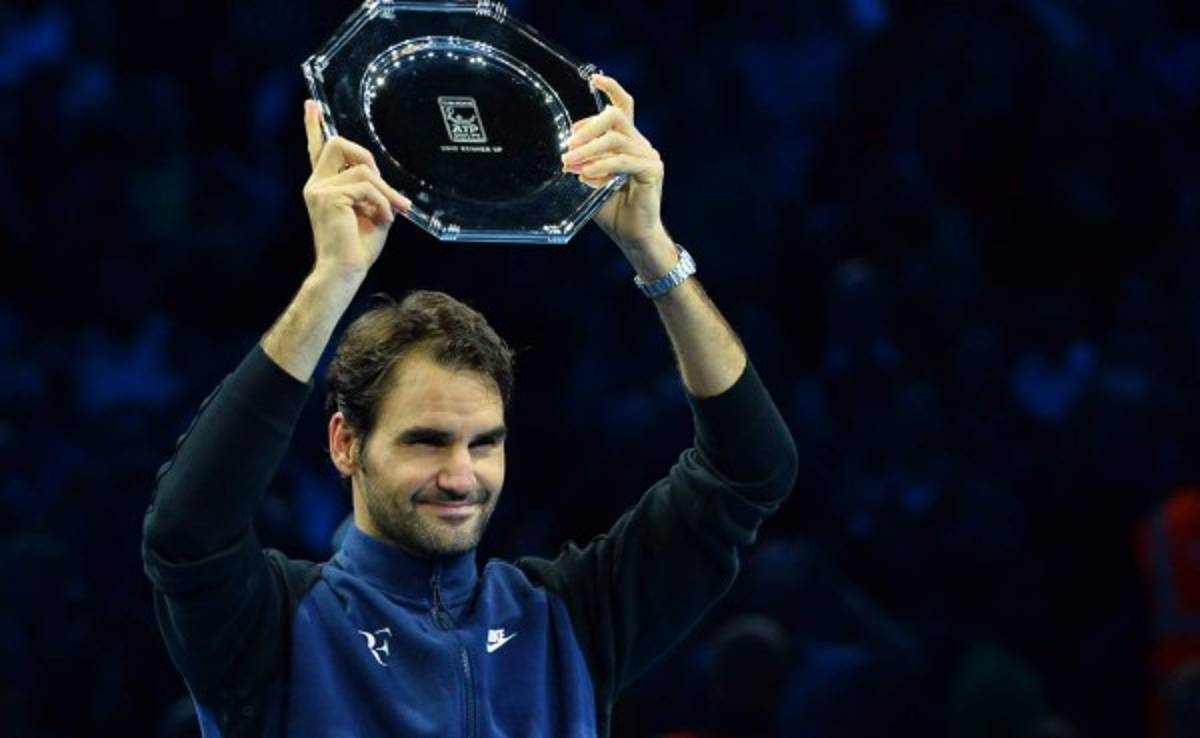 Roger Federer jugará al menos dos temporadas más