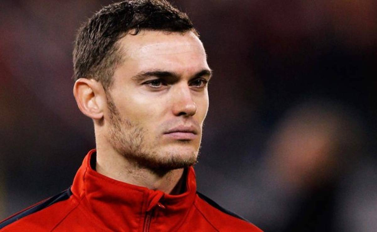 Barcelona se comunicó con Vermaelen tras atentados en Bruselas