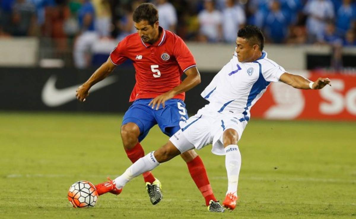 El Salvador le saca el triunfo del bolsillo a Costa Rica