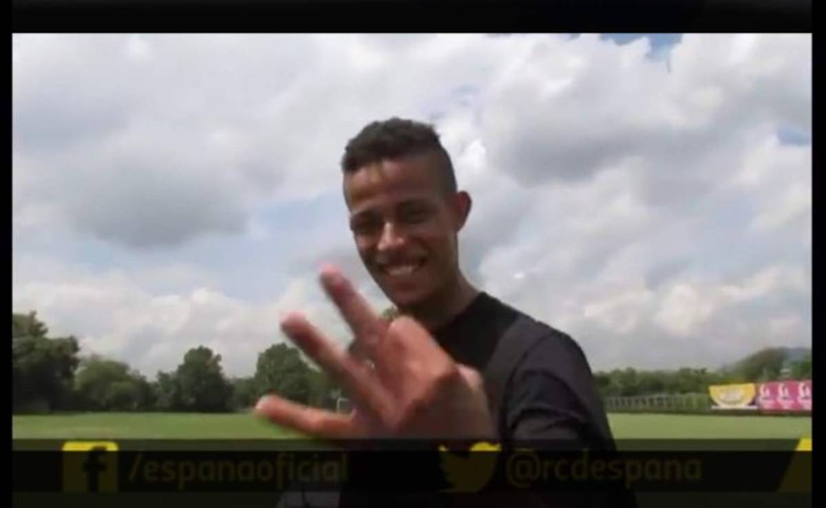 VIDEO: Jugadores del Real España le enseñan al marroquí a hablar español