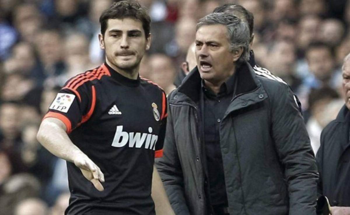 El once de lujo con el que tuvo problemas Mourinho