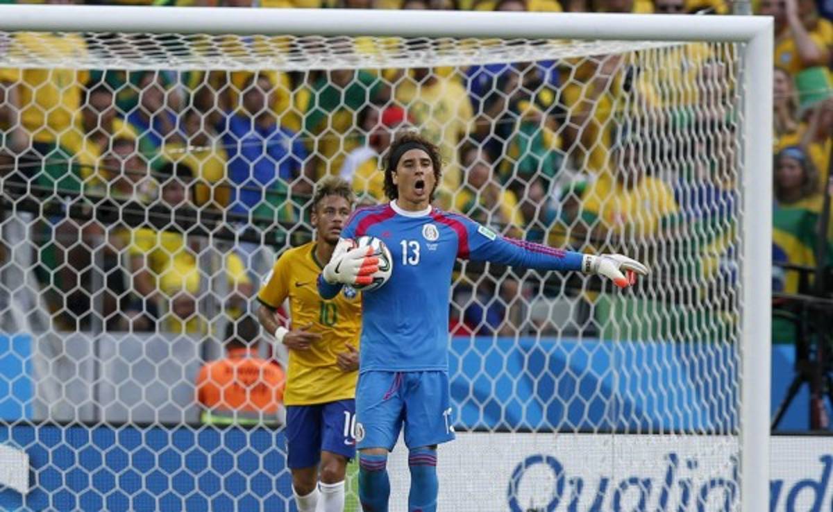 'Memo' Ochoa, primer portero elegido mejor jugador en el Mundial