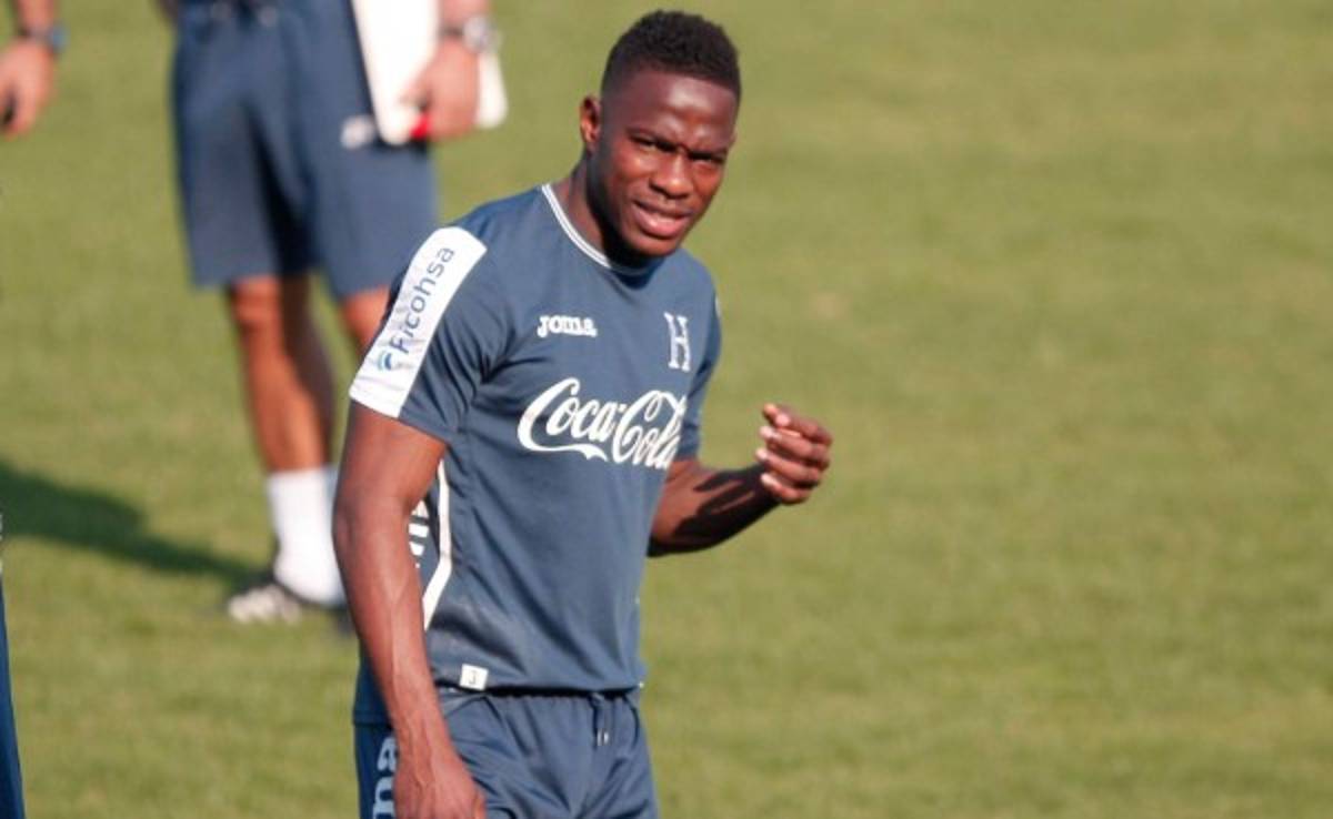 Maynor Figueroa, la gran novedad en el entrenamiento de Honduras
