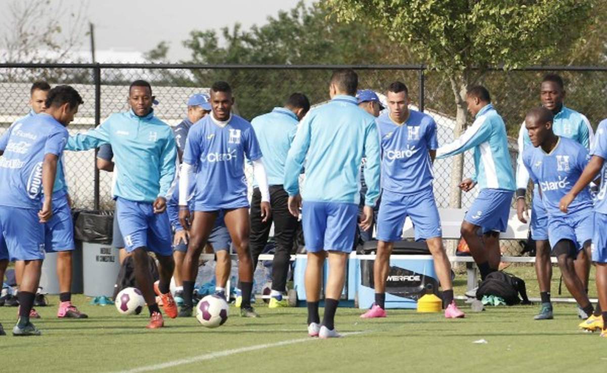 Honduras suma ocho victorias en 13 estrenos eliminatorios