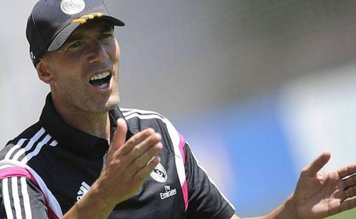 Denuncian a Zinedine Zidane por entrenar sin carnet