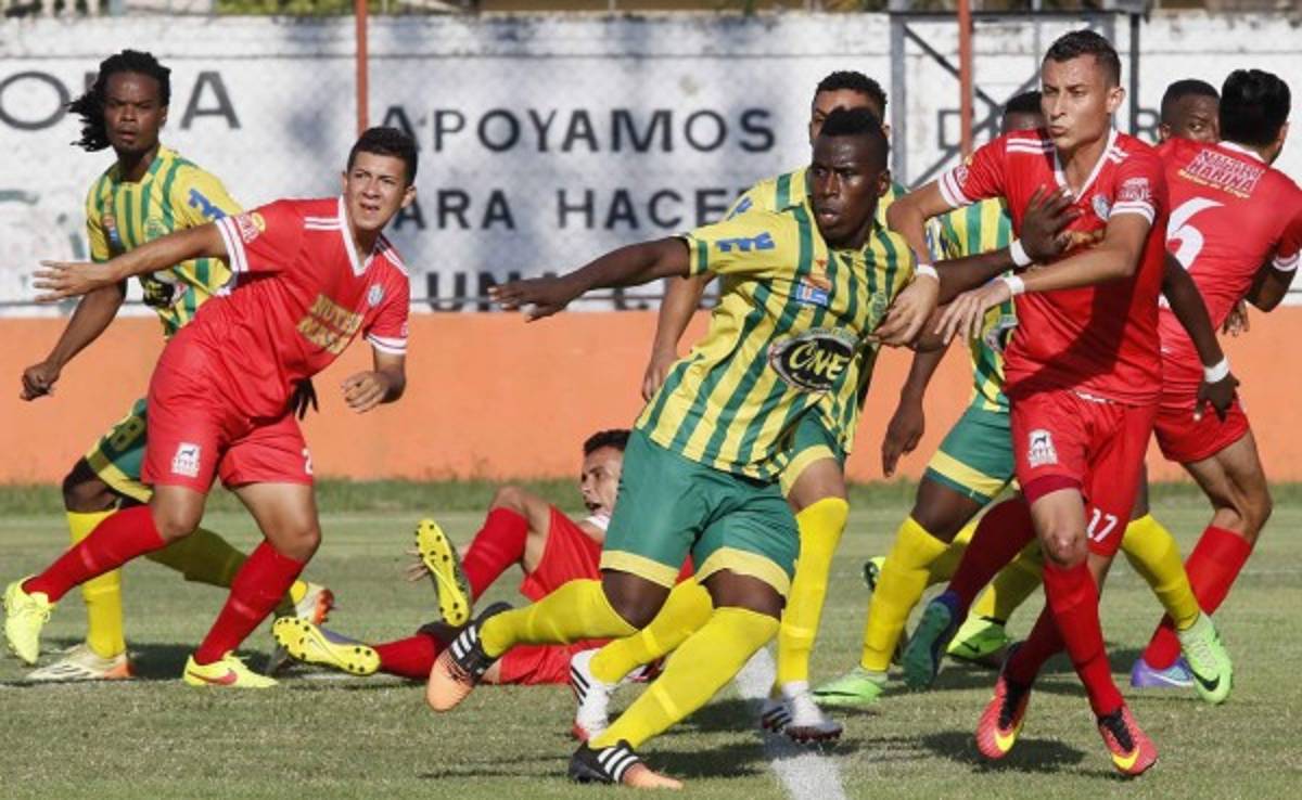 Victoria debutó en la Liga de Ascenso de Honduras humillando al novato CARDVA