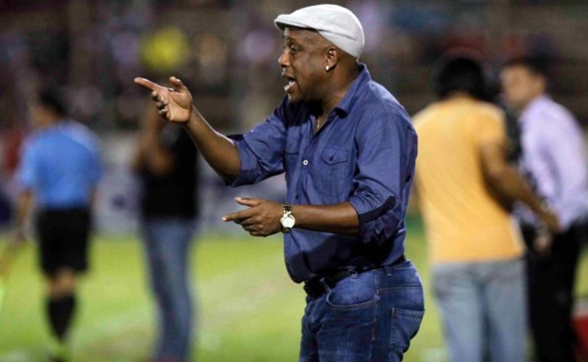 Hernán Medford: 'Salgo contento con los muchachos'