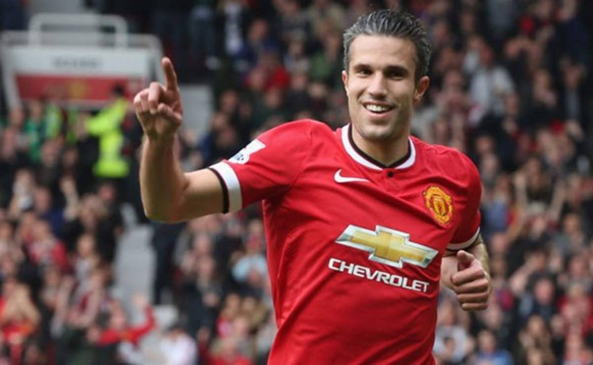 Van Persie sería el sustituto de Chicharito en el Real Madrid