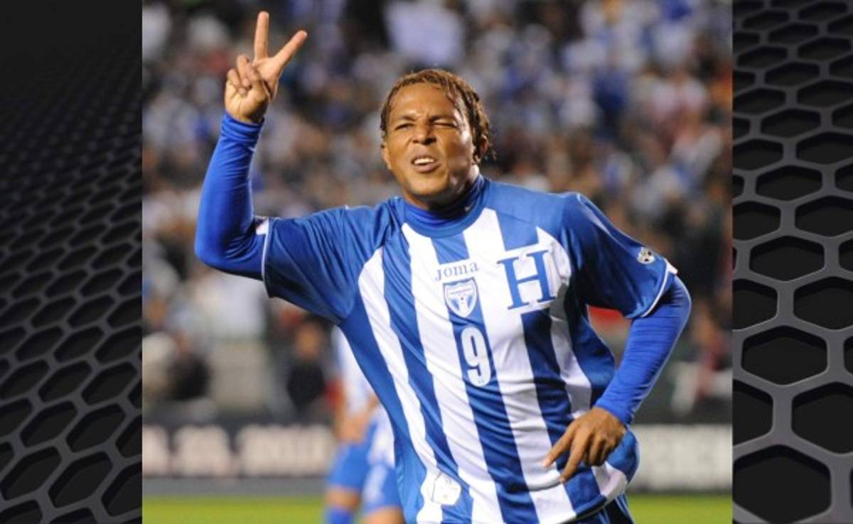 Los 10 datos que debes conocer de Carlos Pavón