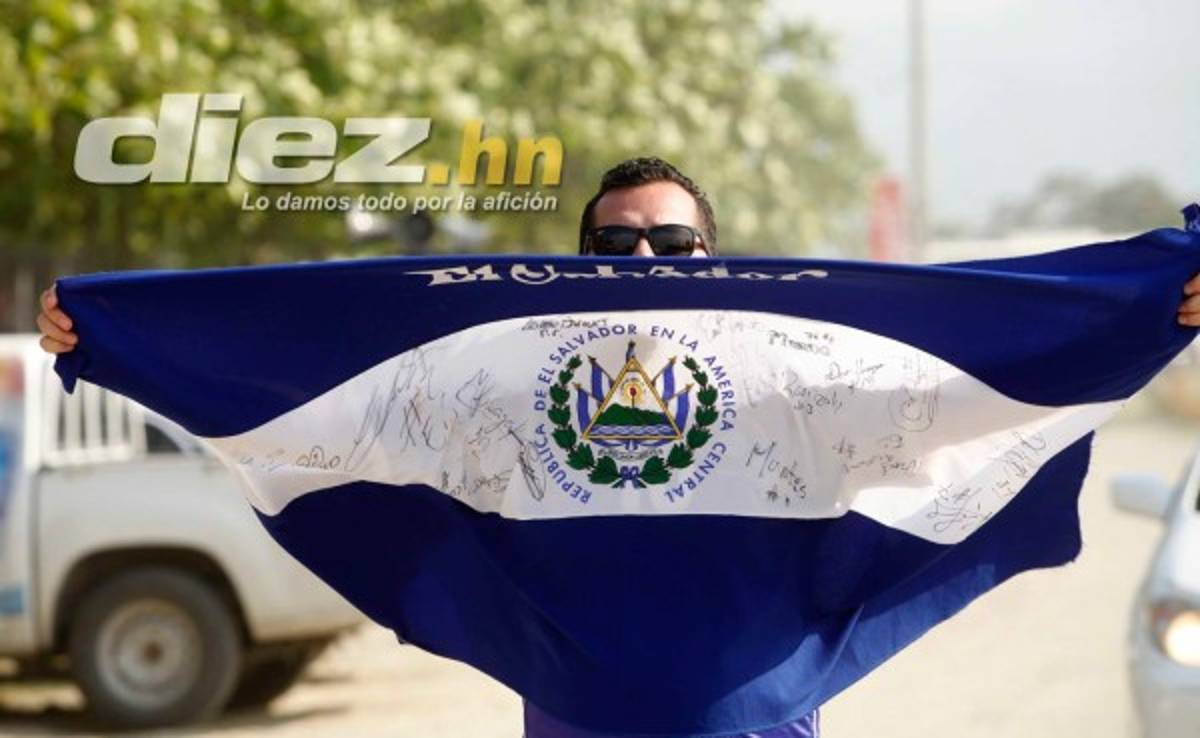 Así vive San Pedro Sula el duelo Honduras-El Salvador