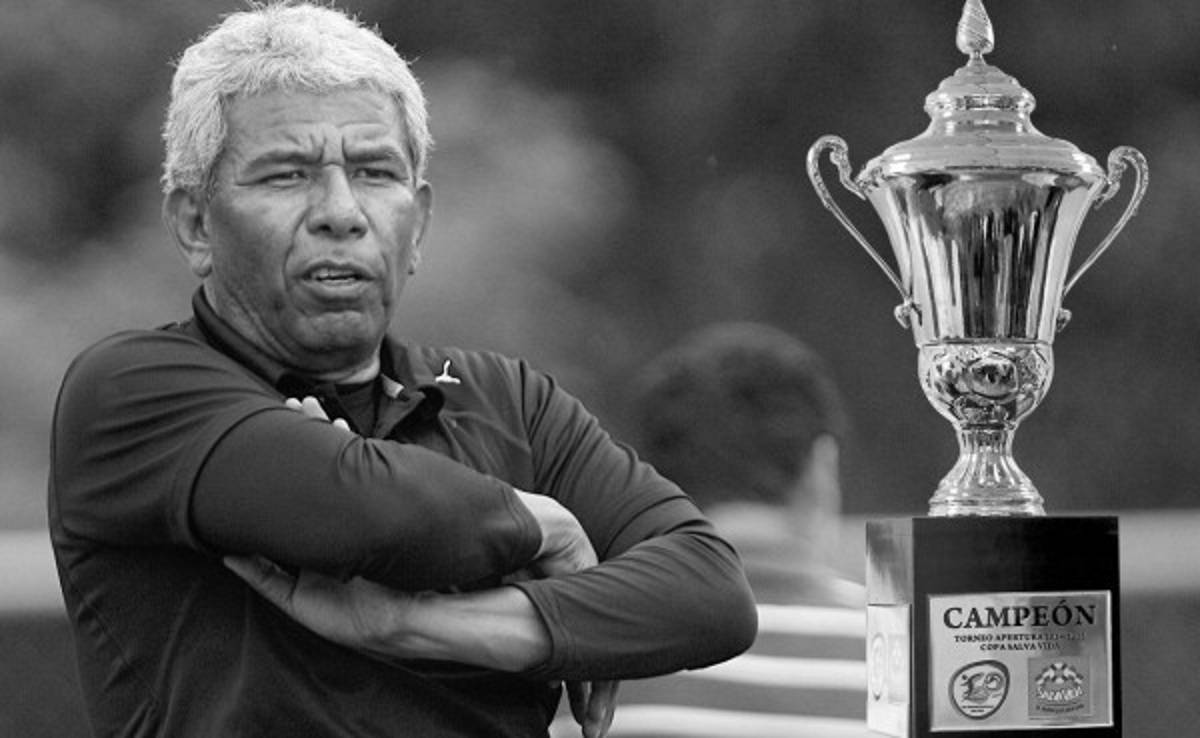 Héctor Castellón, el hombre que rompió el dominio de los grandes