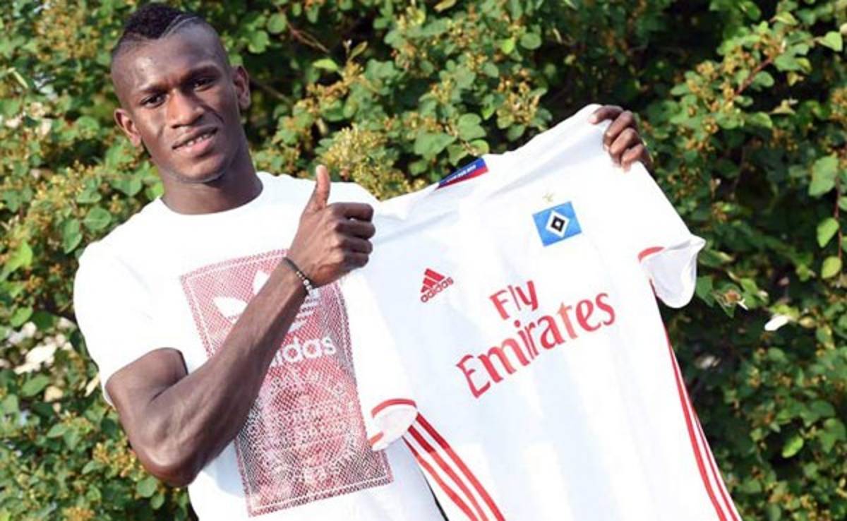 El Hamburgo ficha a Bakery Jatta, un joven refugiado de Gambia