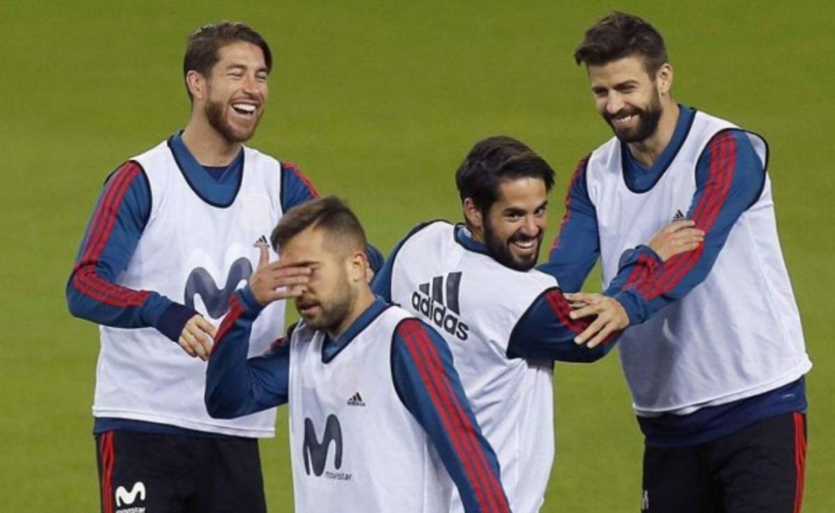 IMPERDIBLE: Los cracks que son amigos y rivales en el Clásico Español