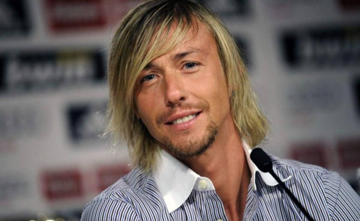 Guti y Arbeloa unen fuerzas en contra del Barcelona en Twitter