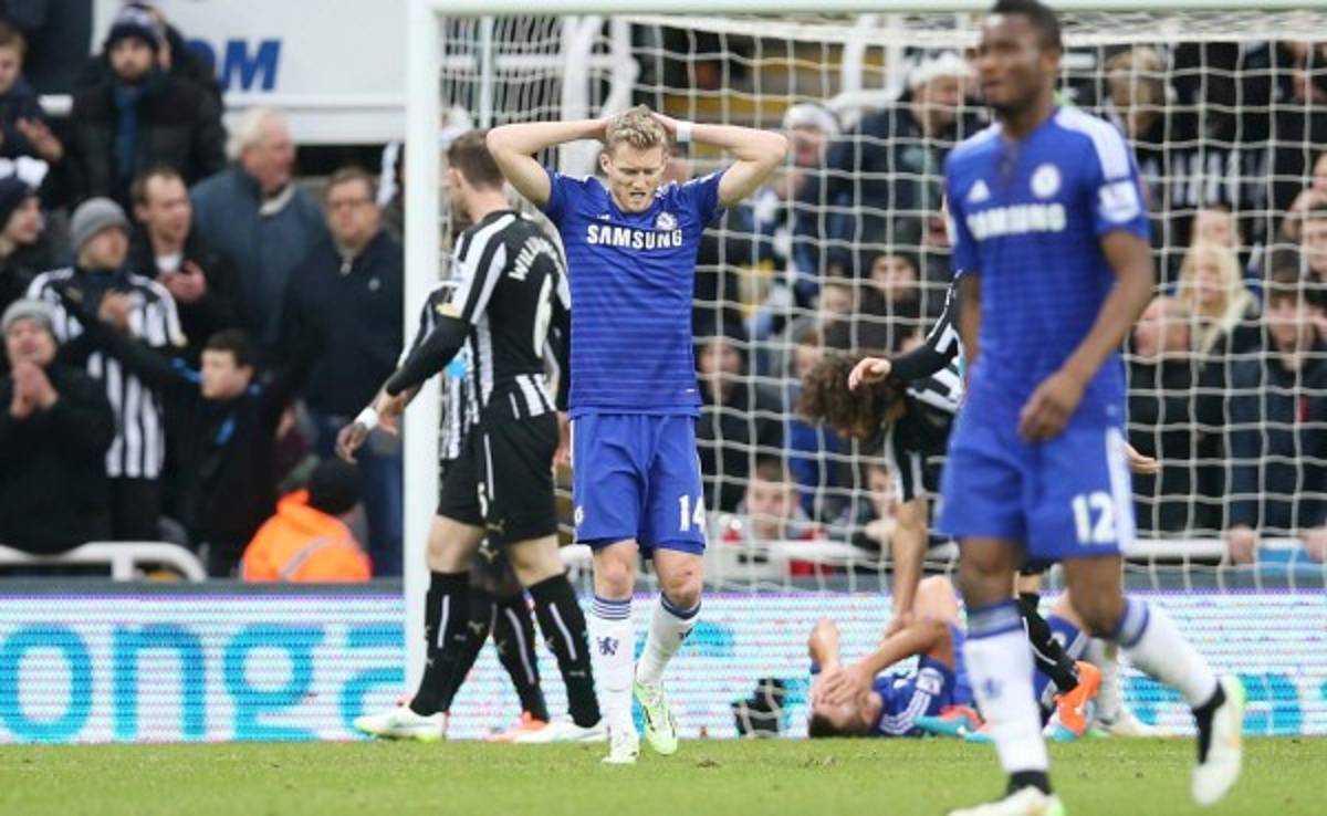 Newcastle acabó con el invicto del Chelsea