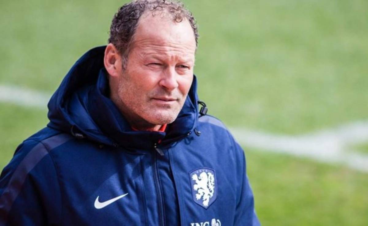 Danny Blind nuevo entrenador de la selección de Holanda