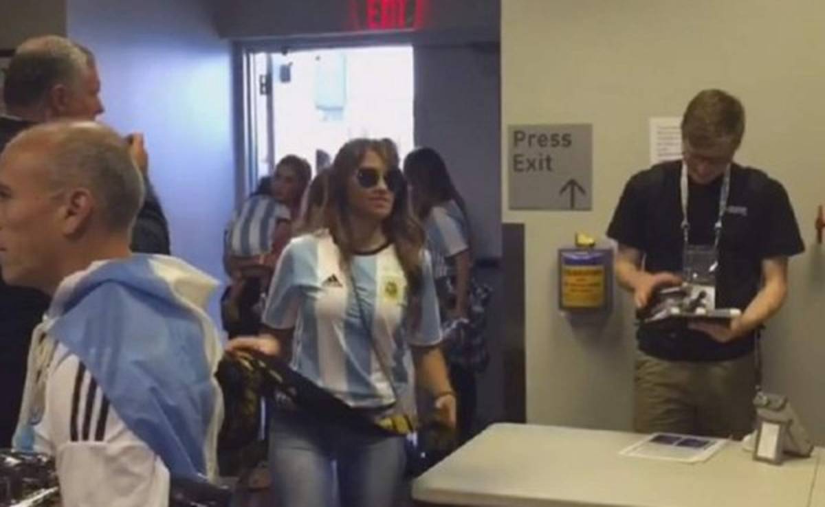 Los mensajes de apoyo de Antonella Roccuzzo hacia Messi