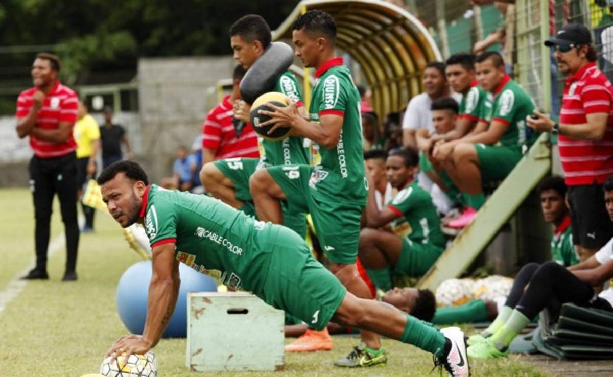 Emil Martínez: 'Después de tantas lesiones y con 33 años, no es fácil'