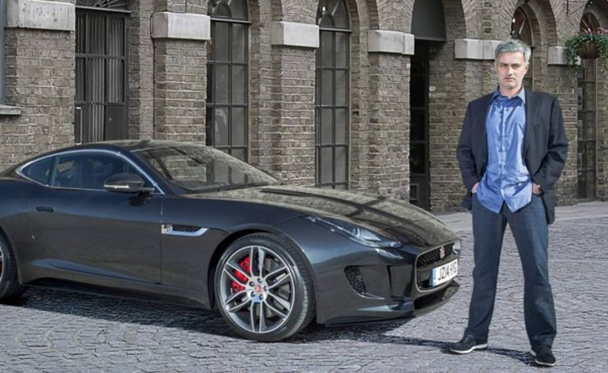 A Mourinho le quitan la licencia por conducir a exceso de velocidad