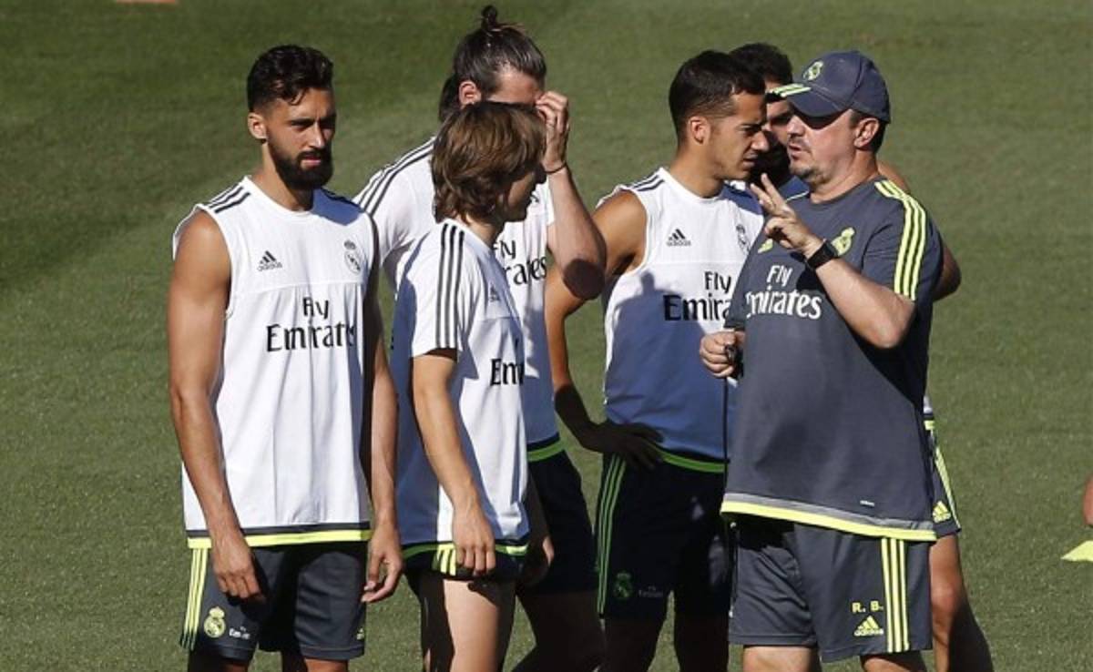 Benítez explica posición de Bale con fábula del hombre, el niño y el burro
