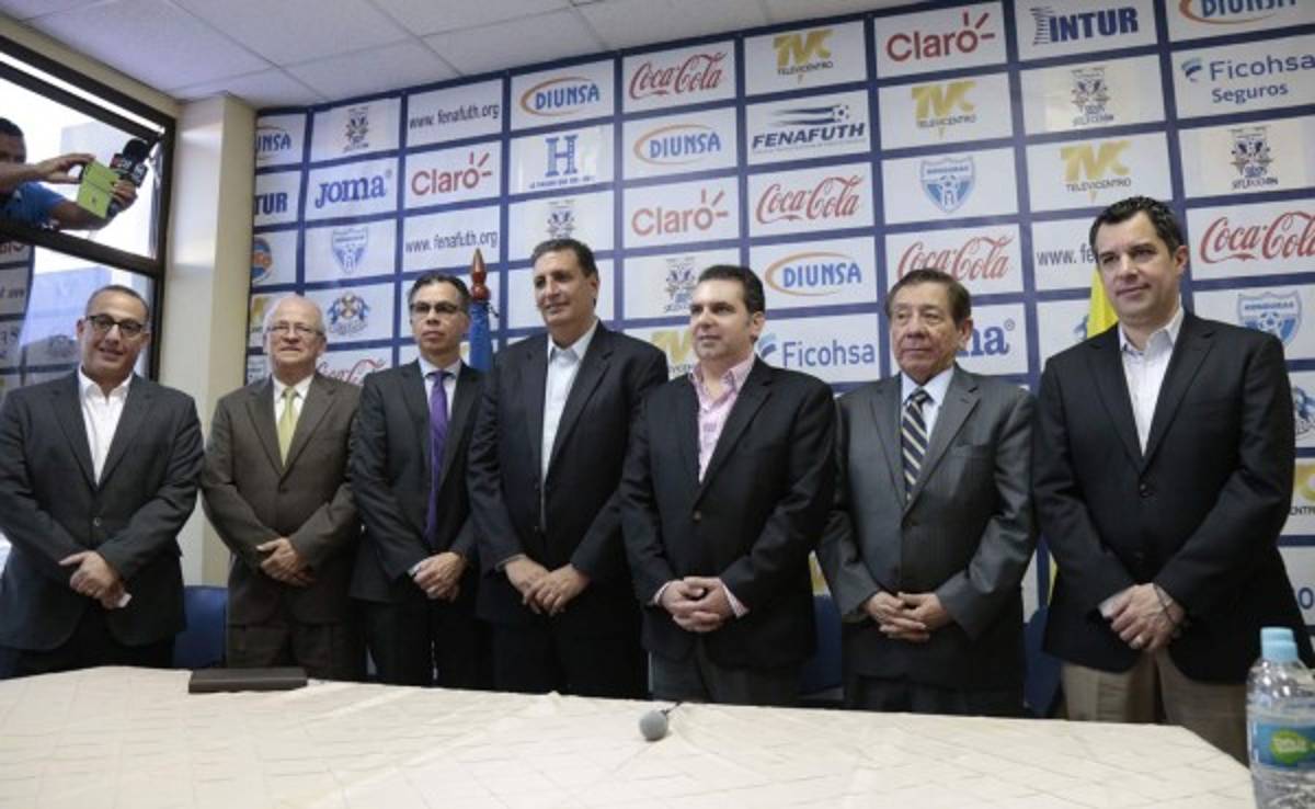 FIFA extiende mandato de la Comisión normalizadora que administra la Fenafuth