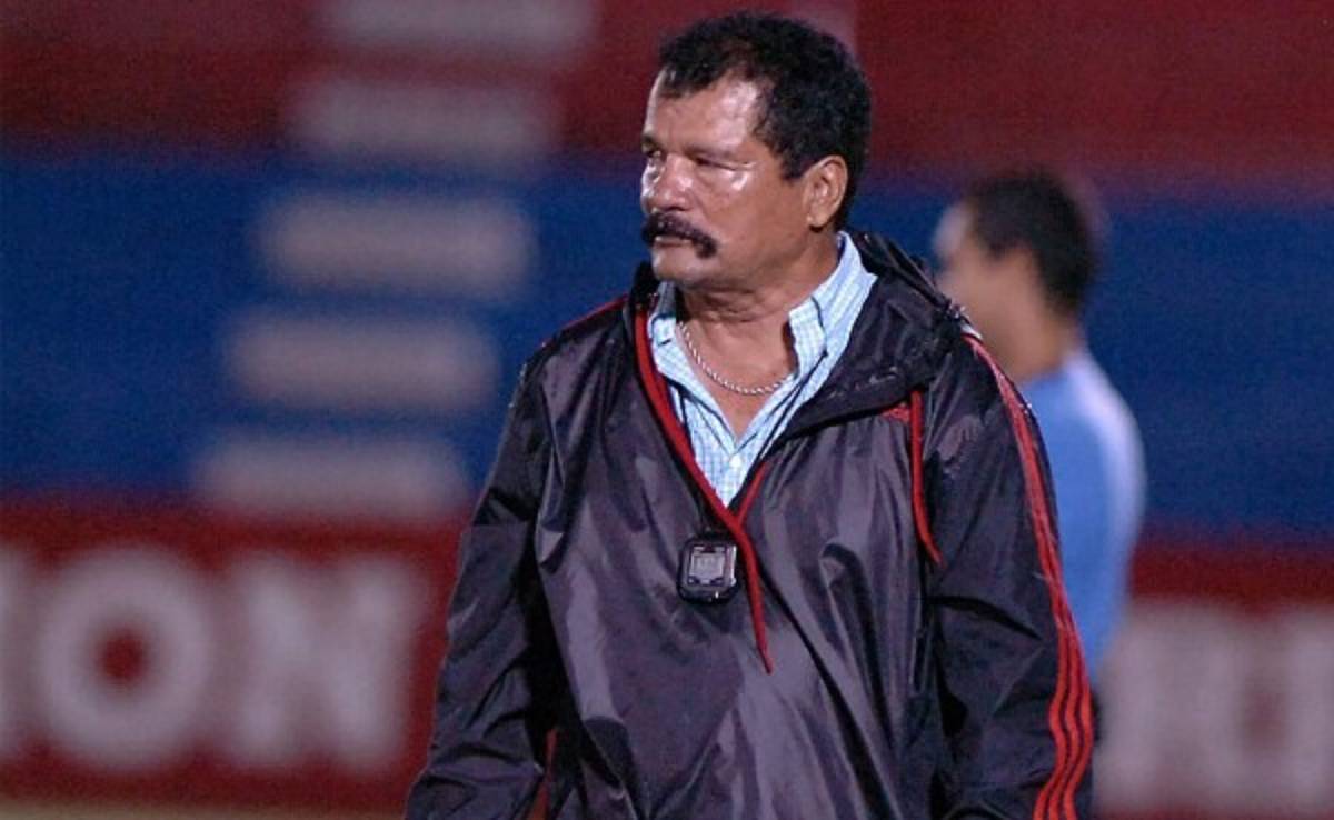Hernán García no es más el técnico de Parrillas One