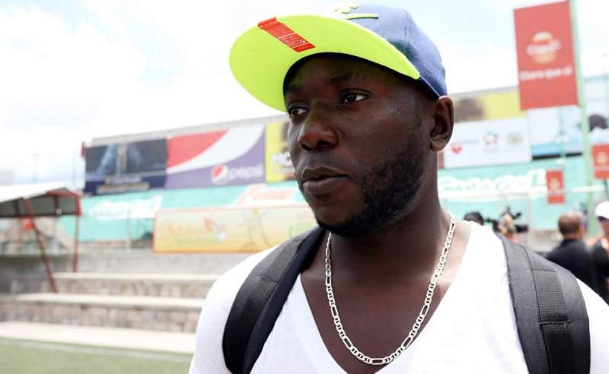 EL MERCADO: Más legionarios sin equipo, Victoria se arma, Marathón con bajas y un goleador regresa