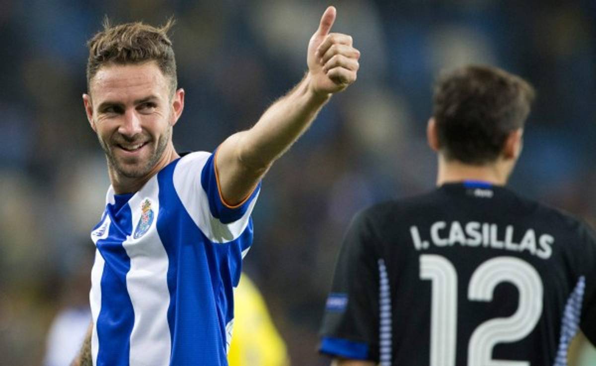 El Oporto anuncia que se queda con el mexicano Layún
