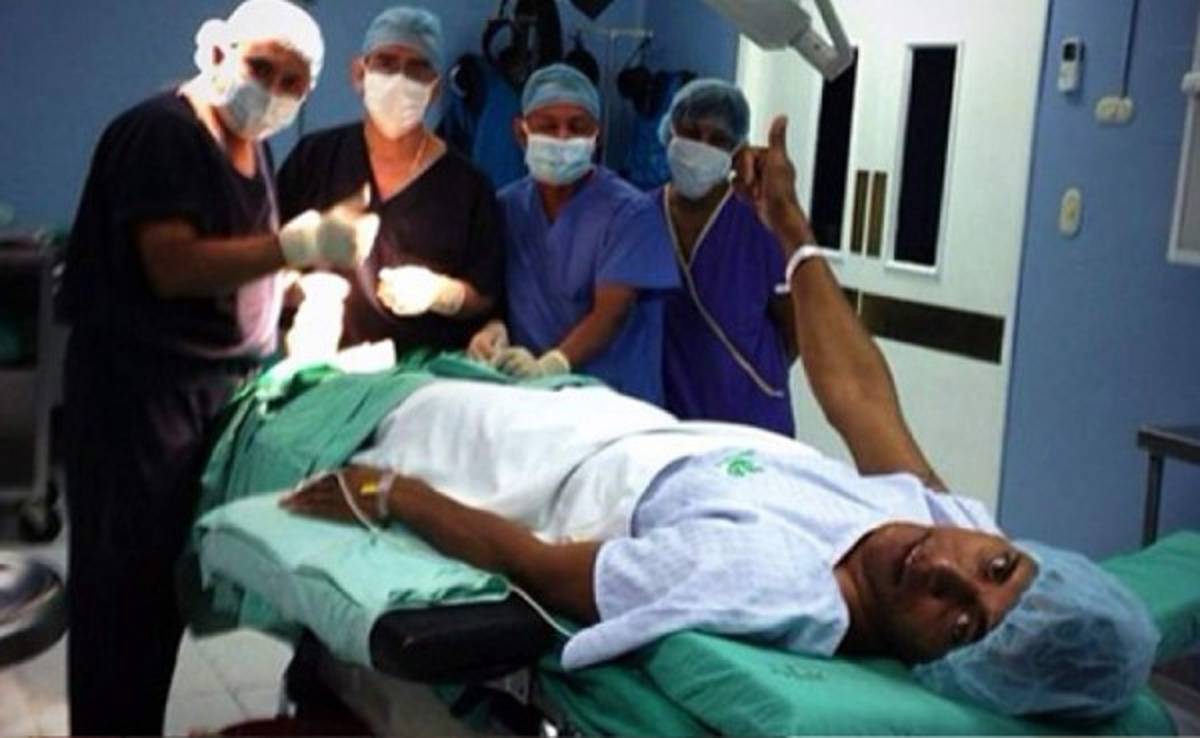 Carlo Costly se somete nuevamente a una cirugía