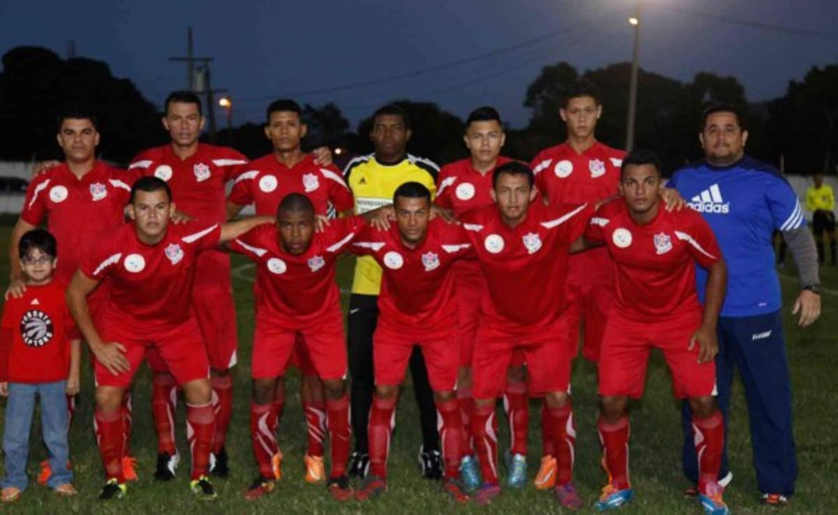 Jugadores del Villanueva FC se van a huelga; el club descendería por problemas económicos