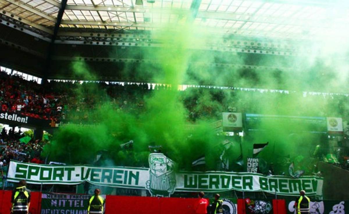 Policía advierte posible atentado islamista en partido de Bundesliga