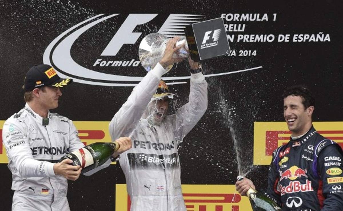 Hamilton logra en EspaÃ±a su cuarto triunfo y el liderato del Mundial