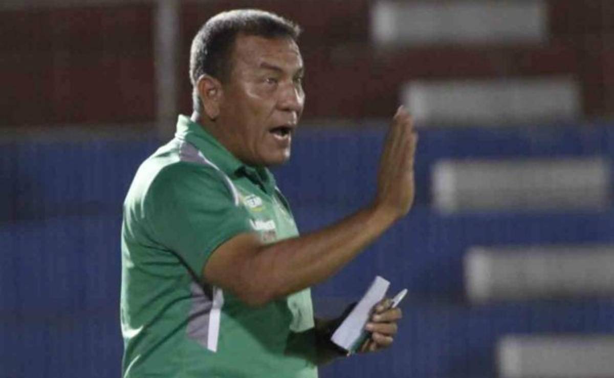 Carlos Tábora: 'Jugamos contra un equipo mediocre que no mereció ganar'