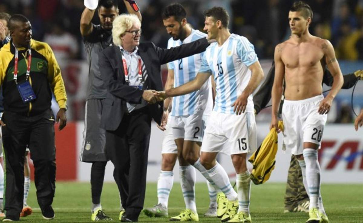 Técnico de Jamaica: 'Estoy orgulloso de mi equipo, pudo contener a Messi'