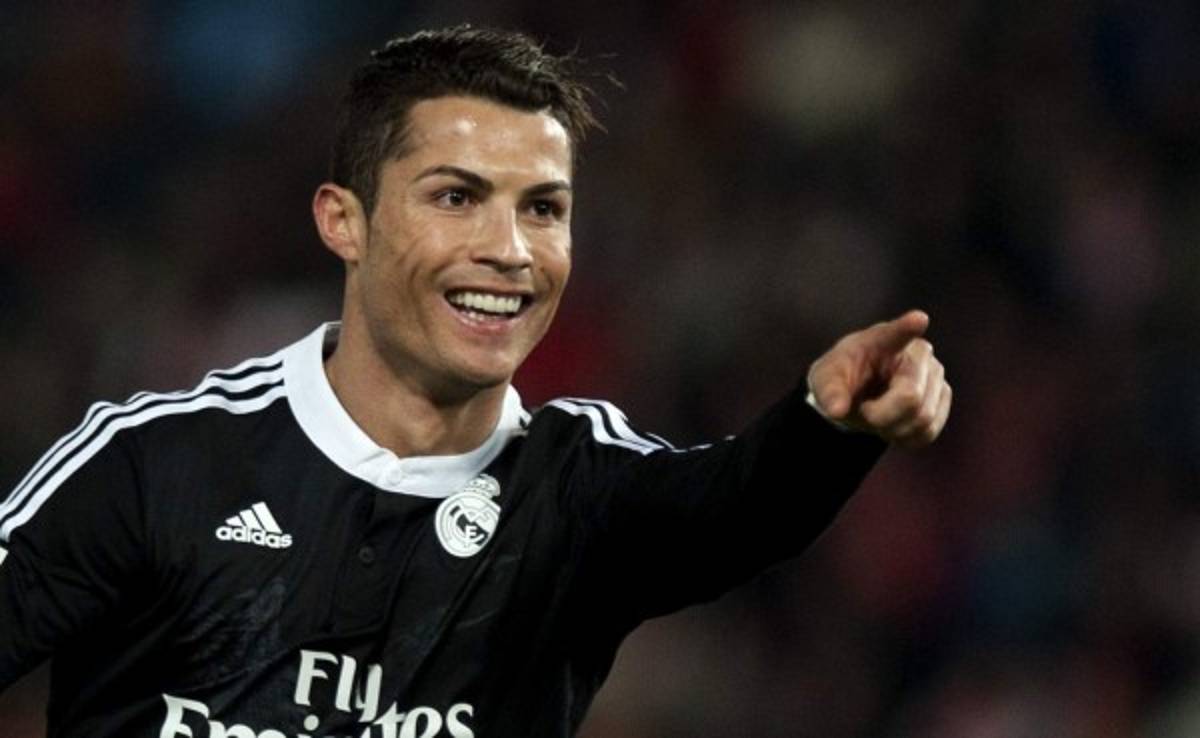 Cristiano Ronaldo se distancia de Messi en liderato de goleo