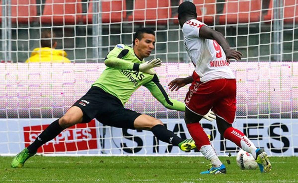 AZ de Esteban Alvarado goleó y se ilusiona con Europa League