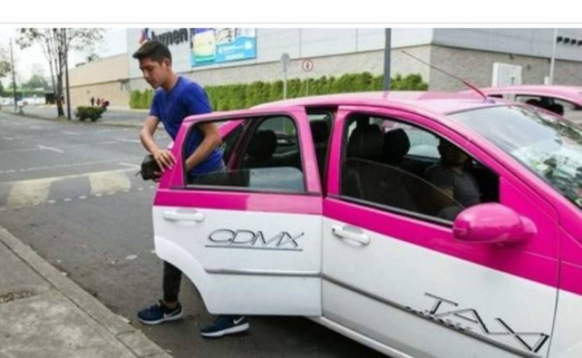 Con dos cracks del Barcelona y uno del Chelsea: Futbolistas que han usado transporte público