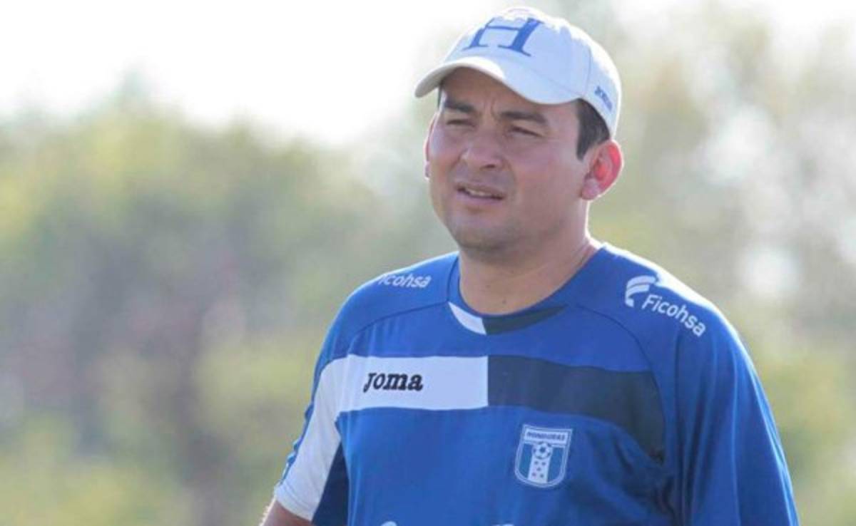 Jorge Jiménez revisó las instalaciones donde entrenará la Sub-20 en Nueva Zelanda