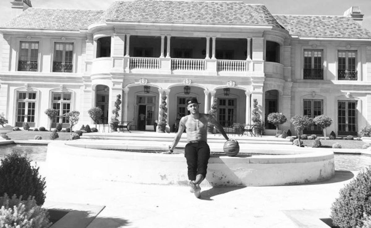 Neymar alquila mansión en Los Ángeles por 9,000 euros la noche