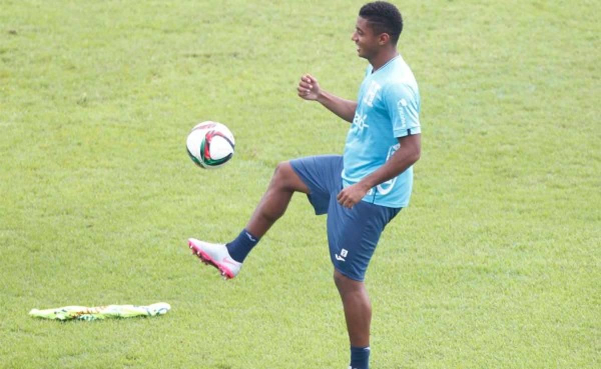 Anthony Lozano se integra a los entrenos de la Selección de Honduras