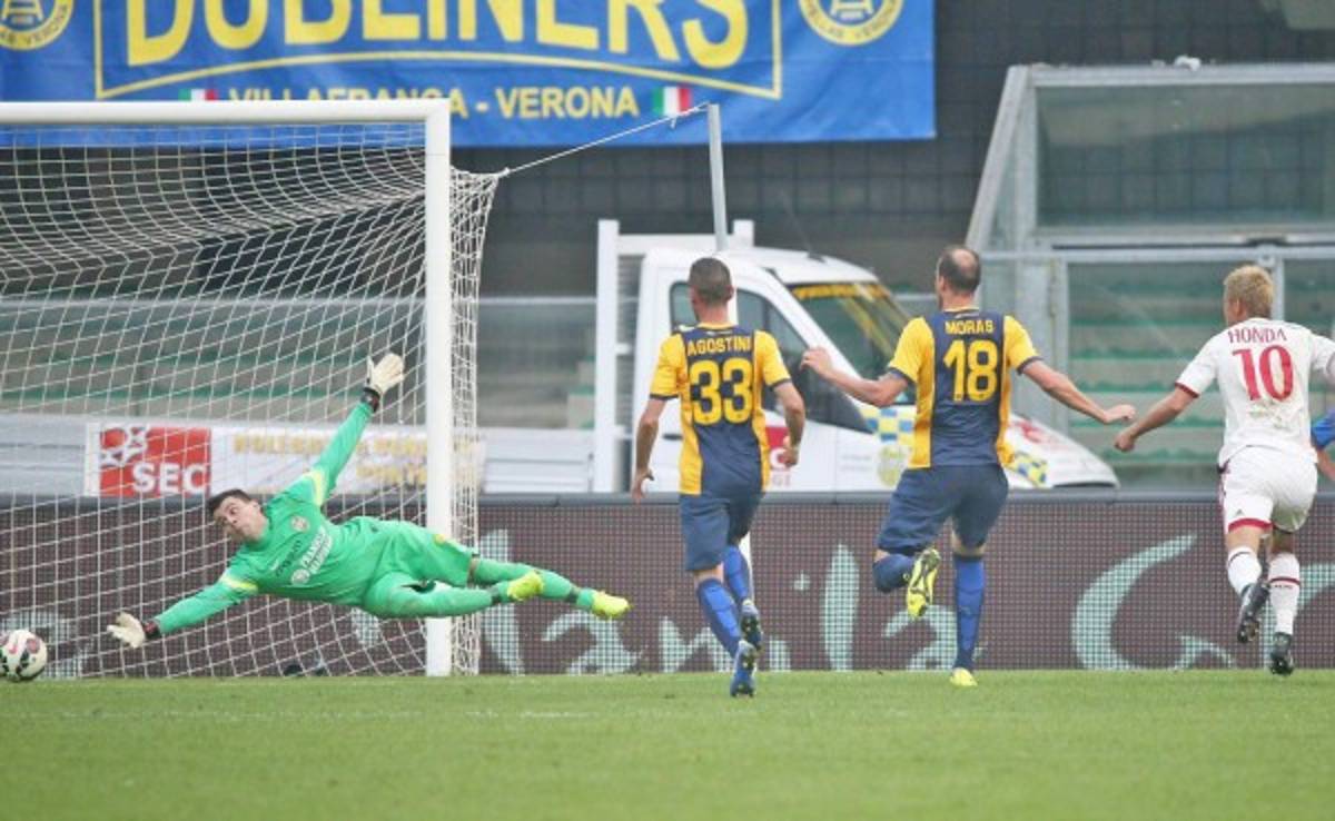 Keisuke Honda lleva al Milan a la victoria ante Hellas Verona