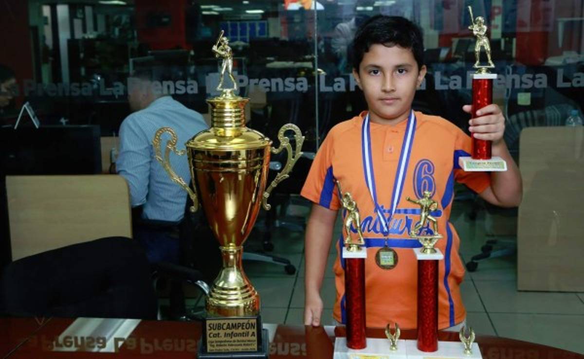 Ricardo Viscovitch, el rey de los ponches en el béisbol menor