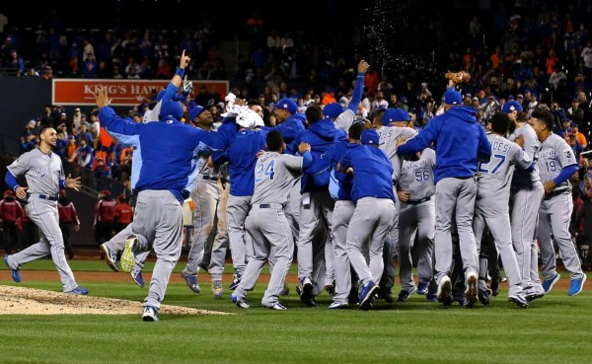 FOTOS: El festejo de los Royals luego de obtener la Serie Mundial